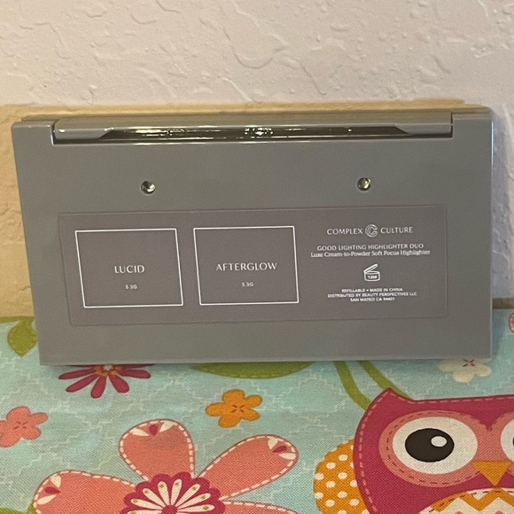 COMPLEX CULTURE Good Lighting Highlighter Duo Palette New in Box Full Size - Picture 3 of 3